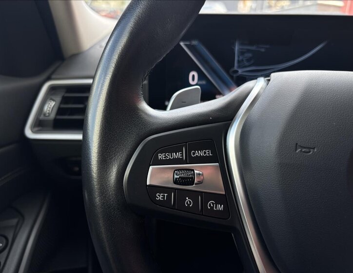 BMW Řada 3 Sedan / Limuzína 2,0 l 115 kw