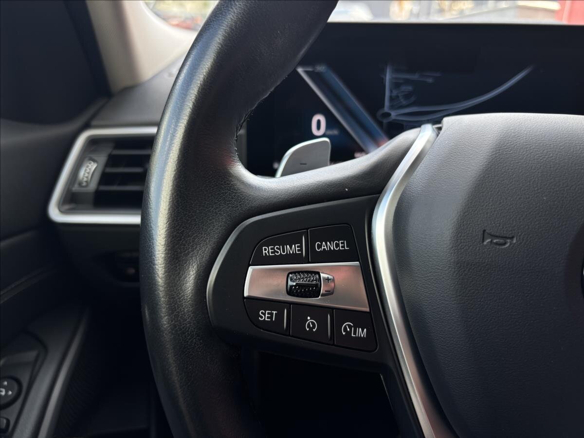 BMW Řada 3 Sedan / Limuzína 2,0 l 115 kw