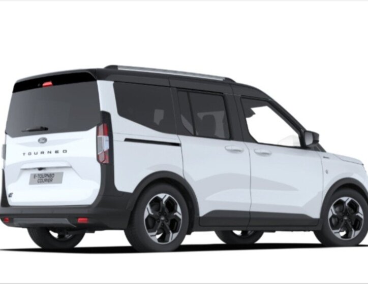 Ford Tourneo Courier MPV 0,0 100 kw