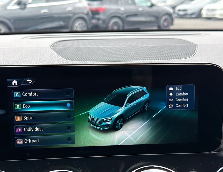 Mercedes-Benz GLB SUV / Terénní 2,0 l 110 kw