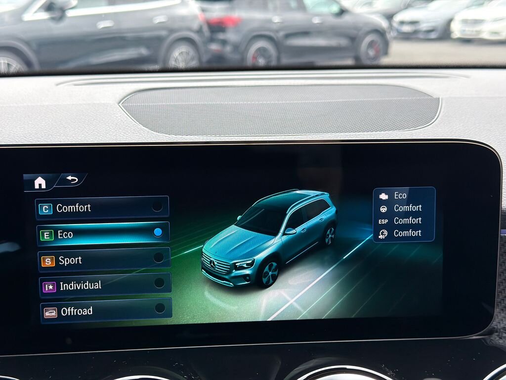 Mercedes-Benz GLB SUV / Terénní 2,0 l 110 kw