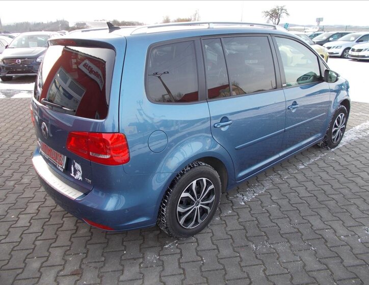 Volkswagen Touran MPV 1,6 l 77 kw