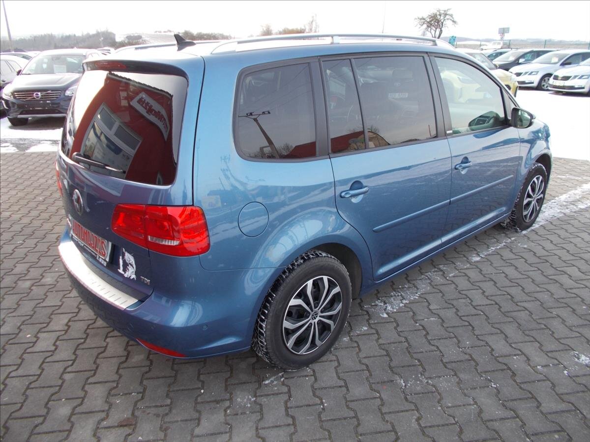 Volkswagen Touran MPV 1,6 l 77 kw