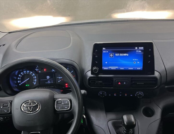 Toyota ProAce Skříň 1,5 l 75 kw