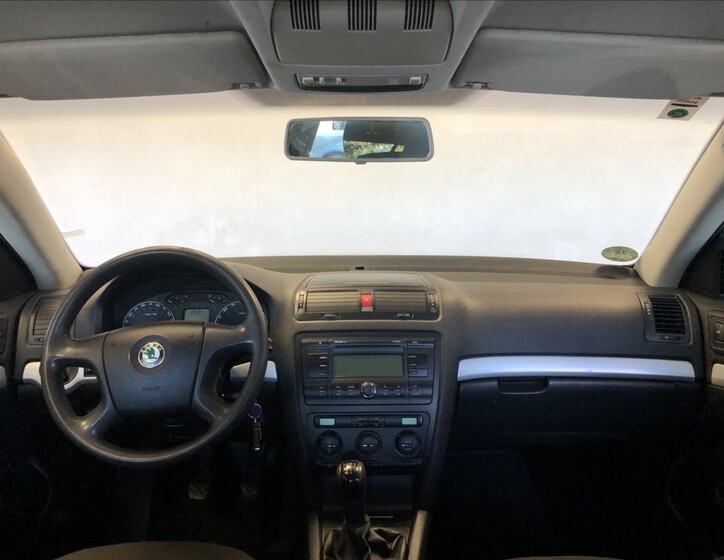 Škoda Octavia 14