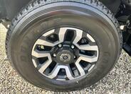 Toyota Land Cruiser 37