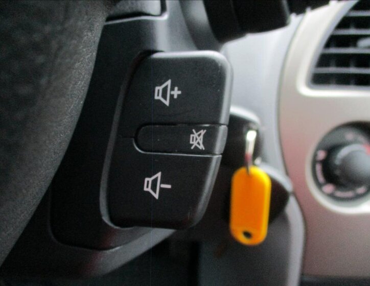 Renault Modus Hatchback 1,1 l 55 kw