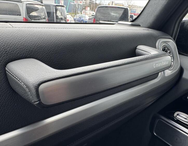 Mercedes-Benz Třídy G 32