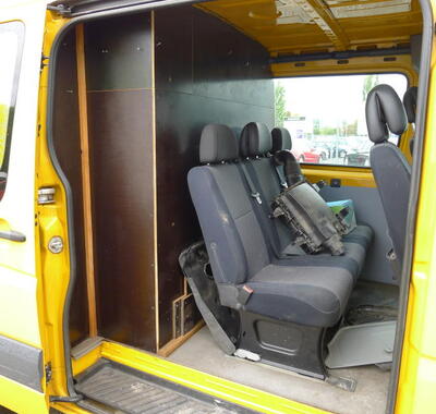 Mercedes-Benz Sprinter 9