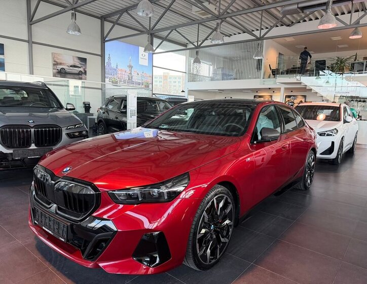 BMW Řada 5 Sedan / Limuzína 3,0 l 210 kw