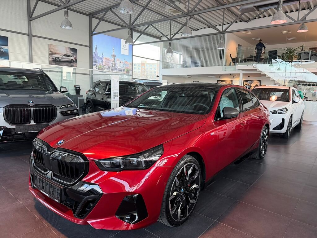 BMW Řada 5 Sedan / Limuzína 3,0 l 210 kw