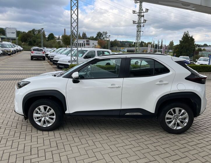 Toyota Yaris Cross 3