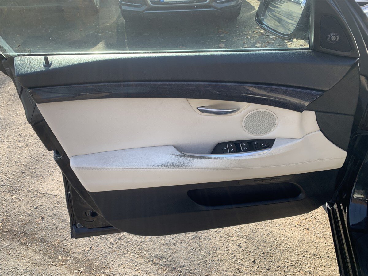 BMW Řada 5 Liftback 3,0 l 180 kw