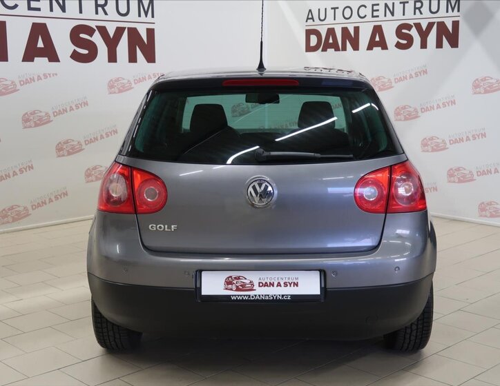 Volkswagen Golf Hatchback 1,4 l 59 kw