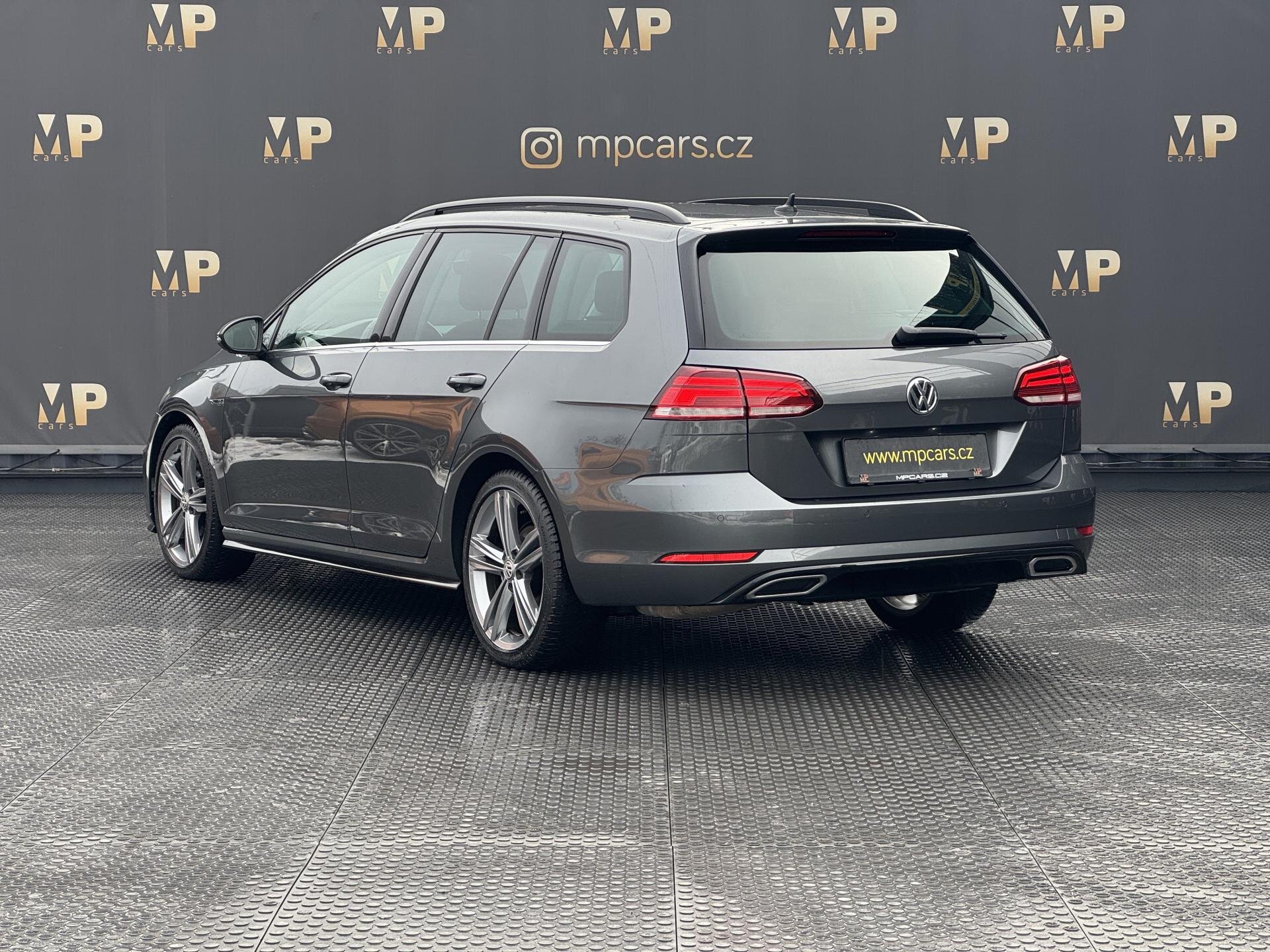 Volkswagen Golf Kombi 1,5 l 110 kw