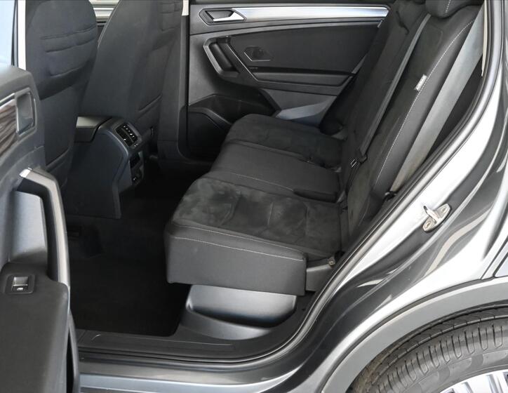 Volkswagen Tiguan Allspace 10