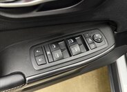 Jeep Cherokee SUV / Terénní 2,0 l 103 kw