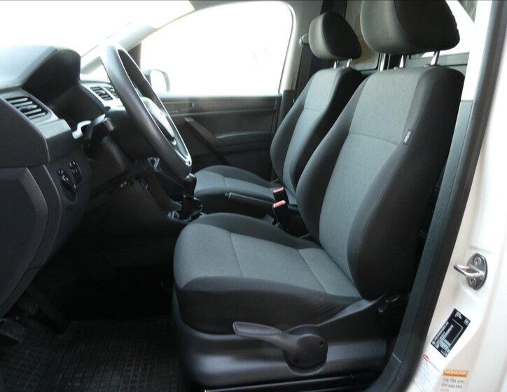 Volkswagen Caddy Skříň 2,0 l 75 kw