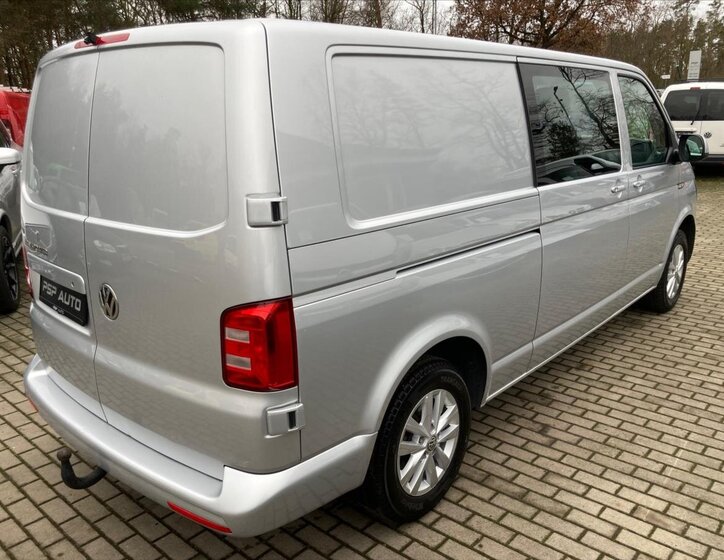 Volkswagen Transporter 2