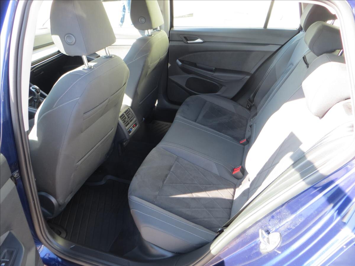 Volkswagen Golf Kombi 2,0 l 85 kw