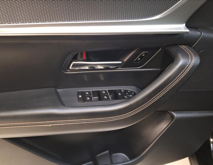 Mazda CX-60 SUV 3,3 l 187 kw