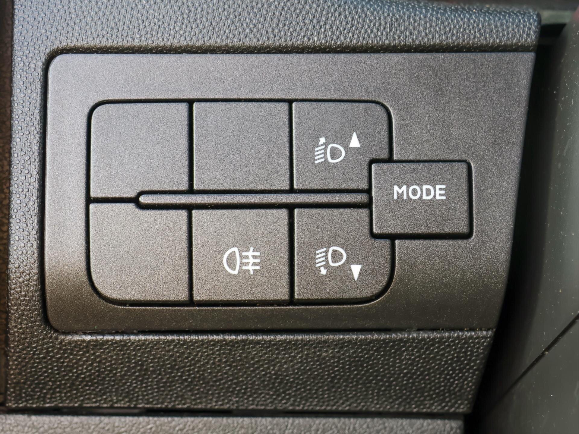 Peugeot Boxer Ostatní 2,2 l 81 kw