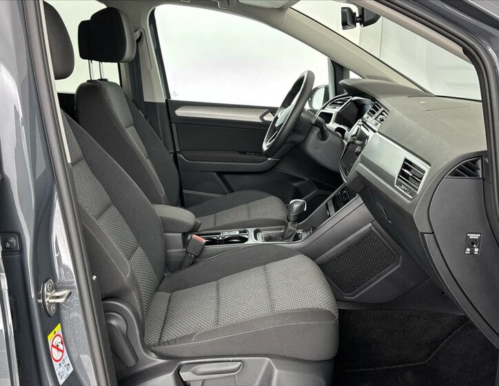 Volkswagen Touran MPV 1,5 l 110 kw