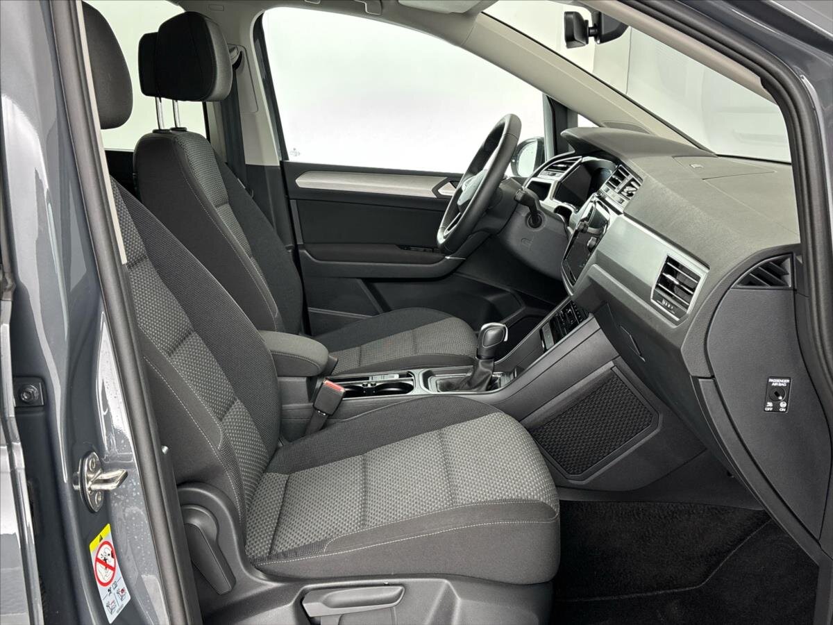 Volkswagen Touran MPV 1,5 l 110 kw