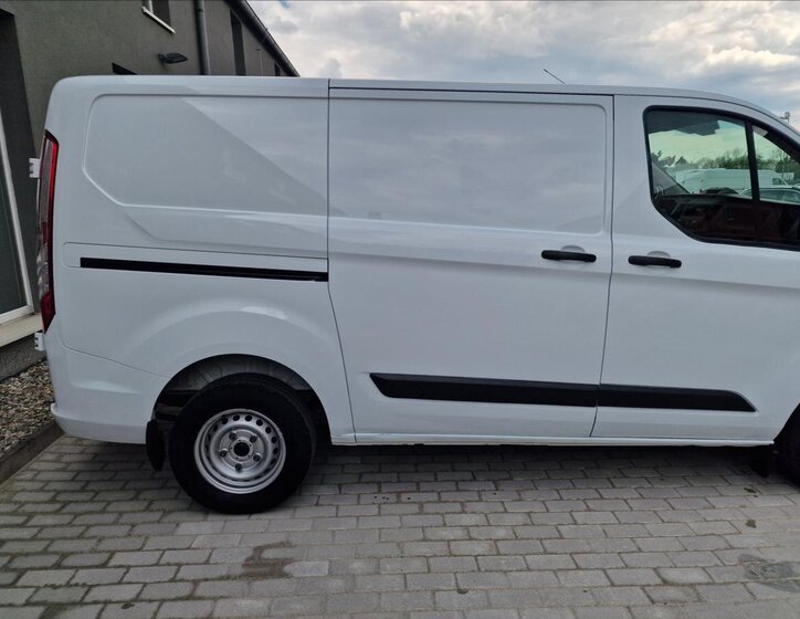 Ford Transit Custom Skříň 2,0 l 77 kw