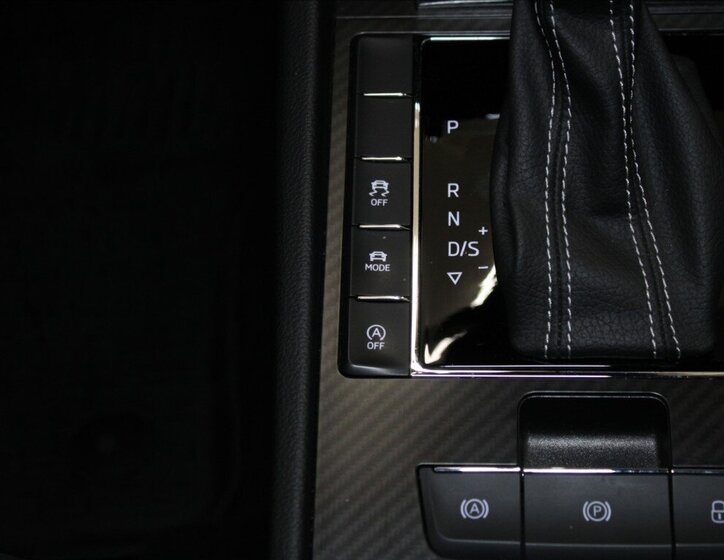 Škoda Superb Kombi 2,0 l 147 kw