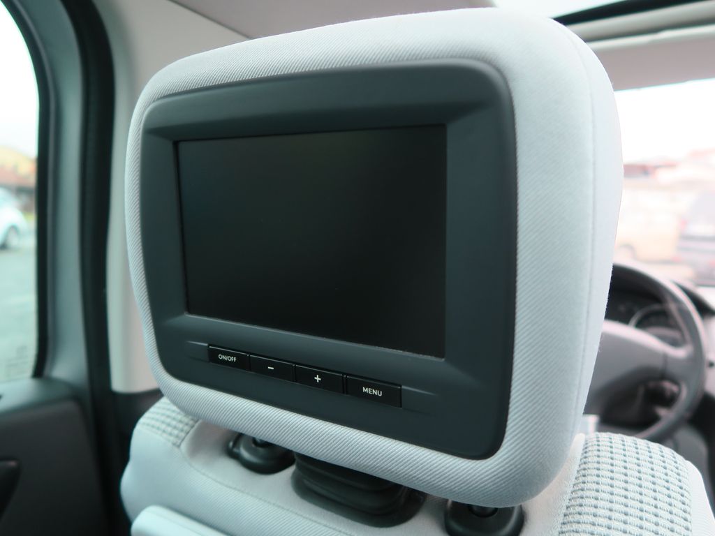 Peugeot 5008 MPV 2,0 l 120 kw