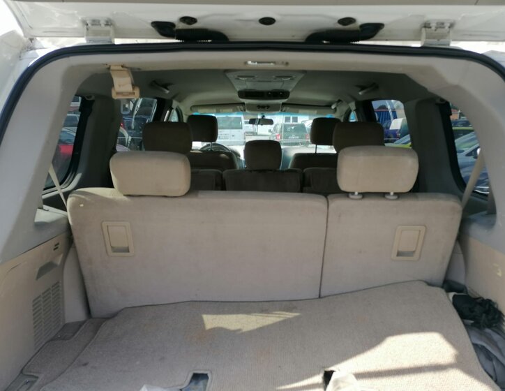 Nissan Armada SUV / Terénní 5,6 l 233 kw