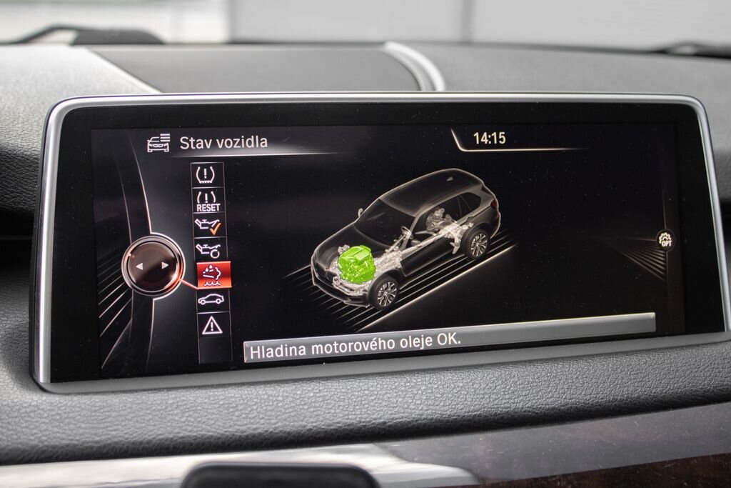 BMW X5 SUV 3,0 l 280 kw