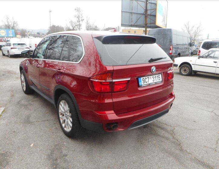 BMW X5 SUV / Terénní 3,0 l 180 kw
