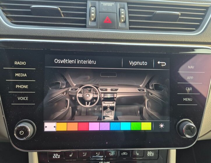 Škoda Superb Sedan / Limuzína 2,0 l 110 kw