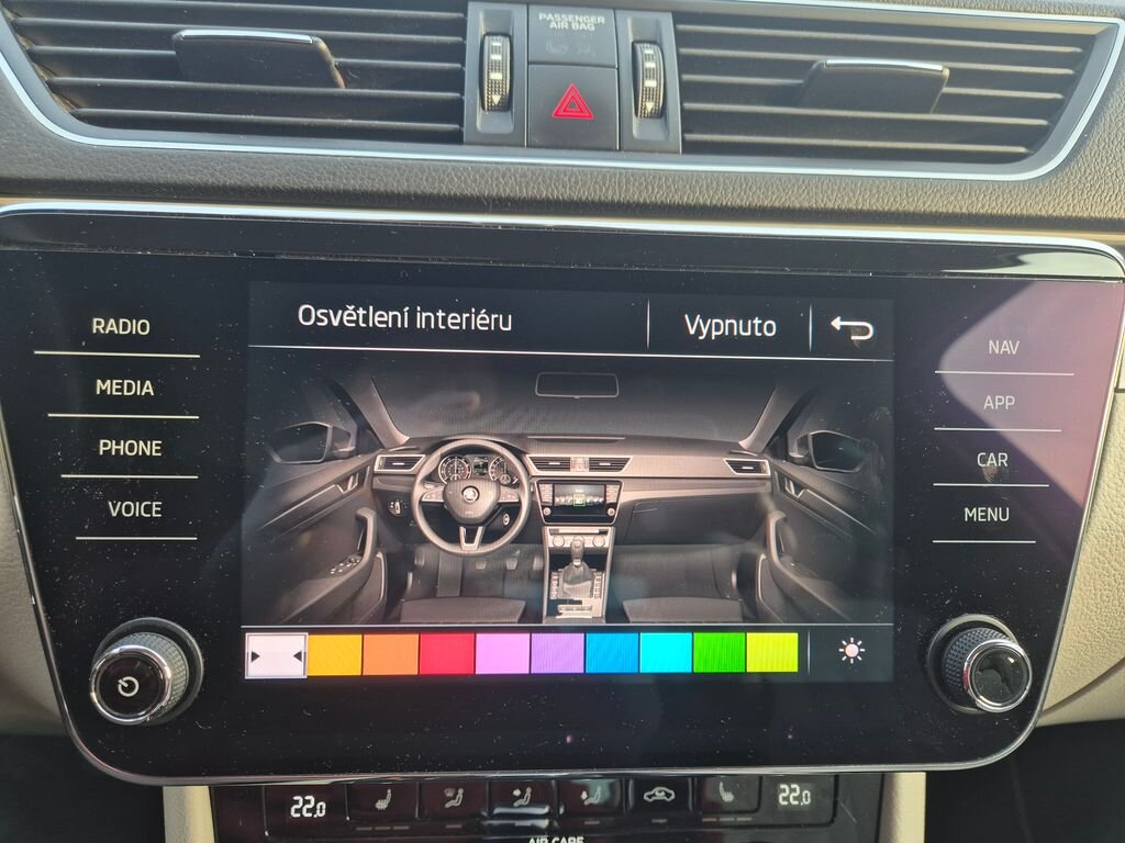 Škoda Superb Sedan / Limuzína 2,0 l 110 kw