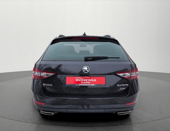 Škoda Superb Kombi 2,0 l 206 kw