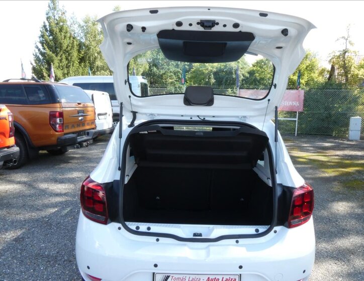 Dacia Sandero Hatchback 999,0 54 kw