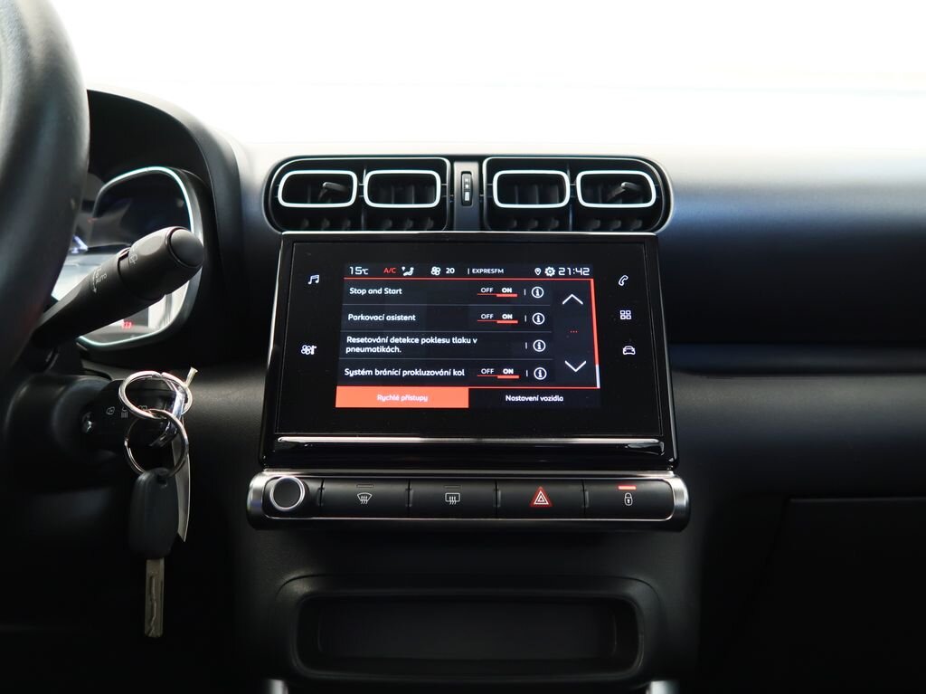 Citroën C3 Aircross SUV / Terénní 1,2 l 81 kw