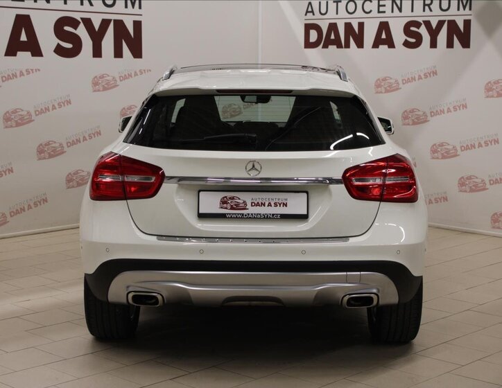 Mercedes-Benz GLA Kombi 1,6 l 90 kw