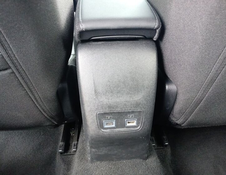 Peugeot 2008 SUV / Terénní 1,2 l 74 kw