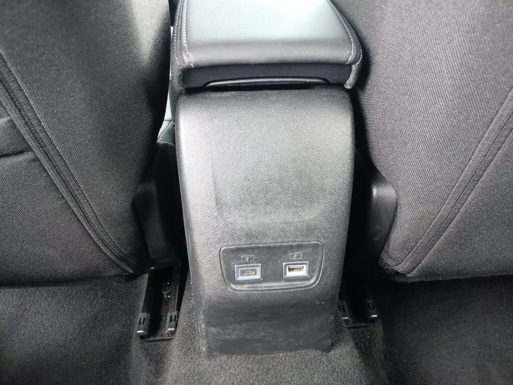 Peugeot 2008 SUV / Terénní 1,2 l 74 kw