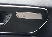 Mercedes-Benz Vito Skříň 2,0 l 140 kw