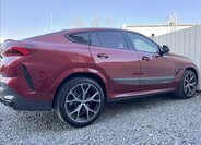 BMW X6 Sedan / Limuzína 3,0 l 210 kw