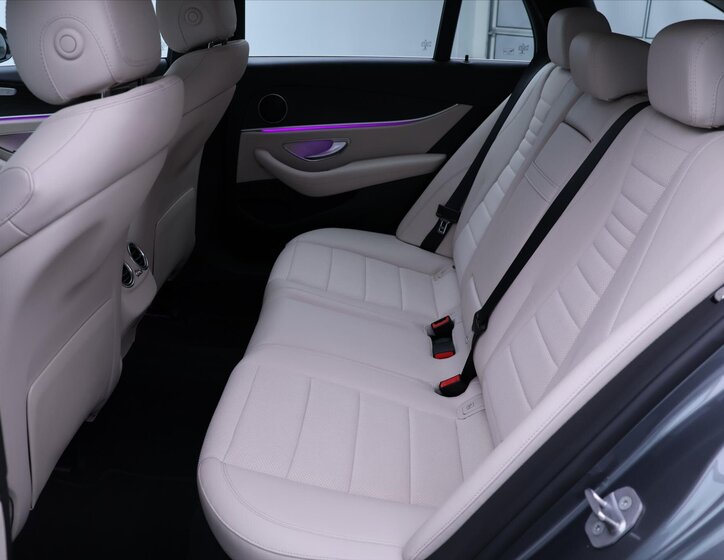 Mercedes-Benz Třídy E Kombi 2,0 l 155 kw