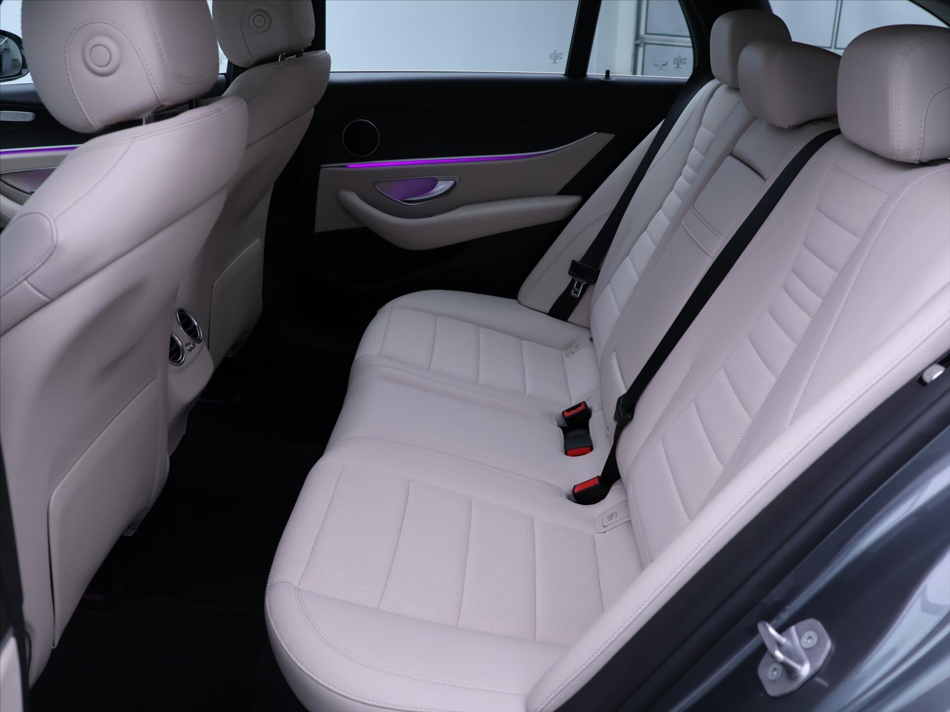 Mercedes-Benz Třídy E Kombi 2,0 l 155 kw