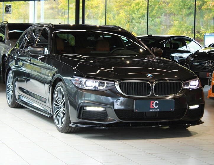 BMW Řada 5 30