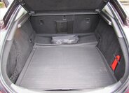 Opel Insignia Sedan / Limuzína 2,0 l 118 kw