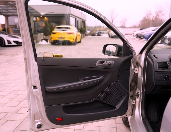 Škoda Fabia Sedan 1,2 l 47 kw