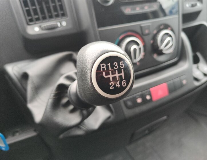 Peugeot Boxer Ostatní 2,2 l 103 kw